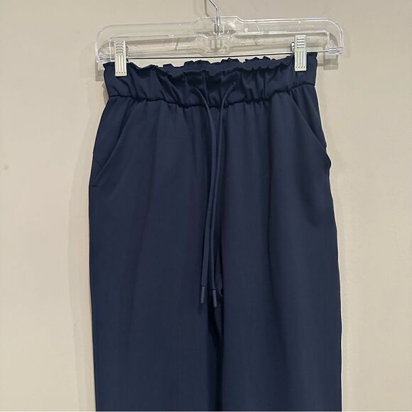 LULULEMON Jogger Women Size 2 Keep Moving Sweatpants True Navy Pockets - Picture 4 of 13